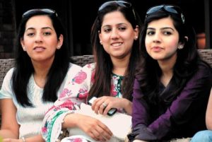 Pakistani girls pictures