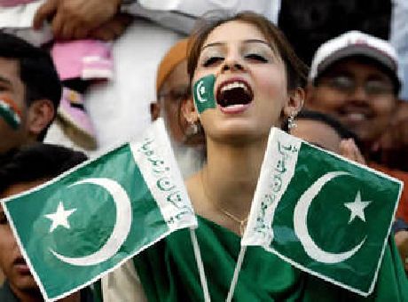 pakistan 14 august girl 2022